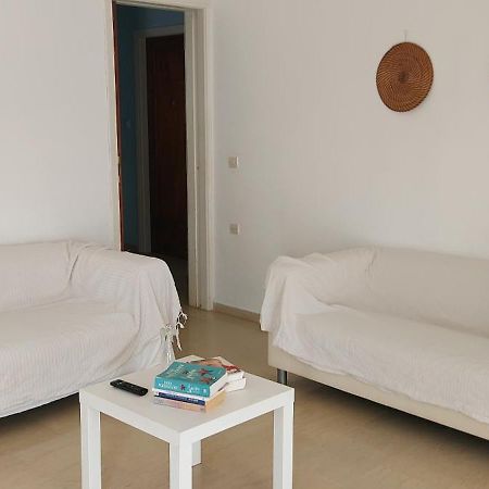 Rena'S Sea View Apartment Artemida  Exterior photo